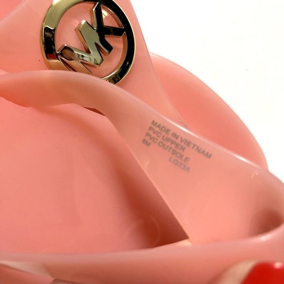 NWOB MICHAEL KORS Logo Thongs Flip-Flop Sandals Slide On Soft Pink Rubber - Picture 9 of 9